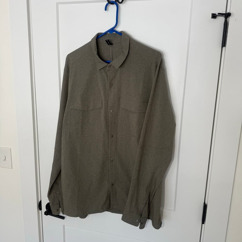 Lululemon Performance Stretch Button Down Overshi… - image 11